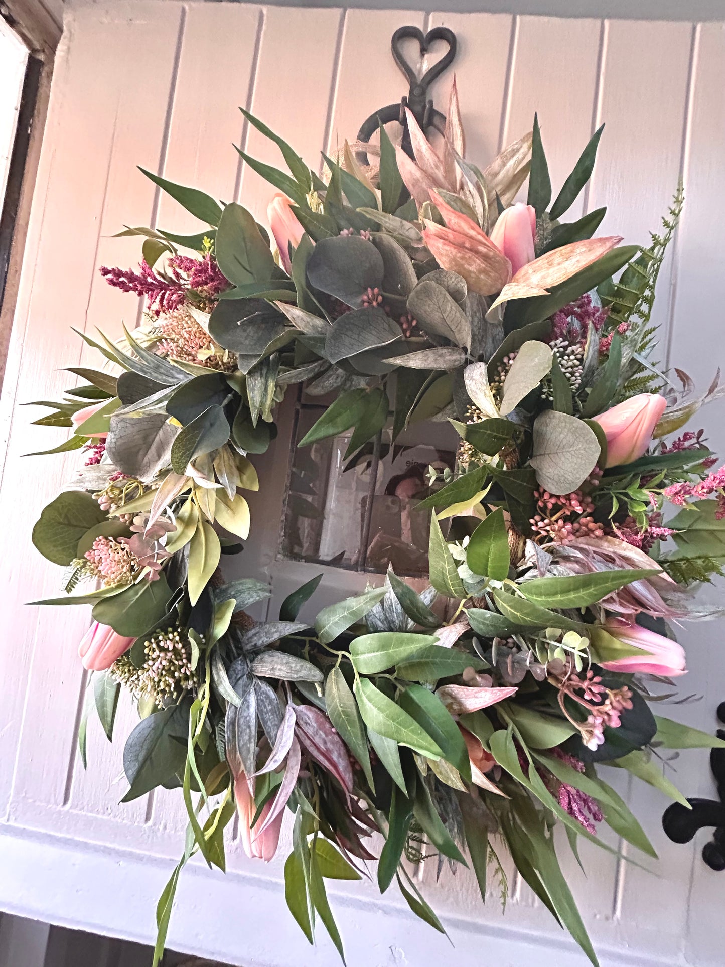 Penelope Pink tulip faux wreath (FREE P&P)