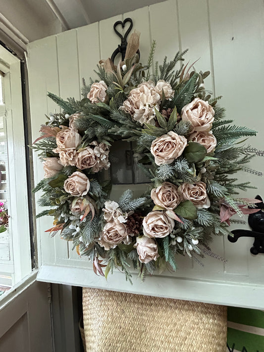 “CHRISTMAS OATS” artificial wreath (FREE P&P)