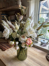 Load image into Gallery viewer, Ivory and soft pink Luxury bouquet ready to post
