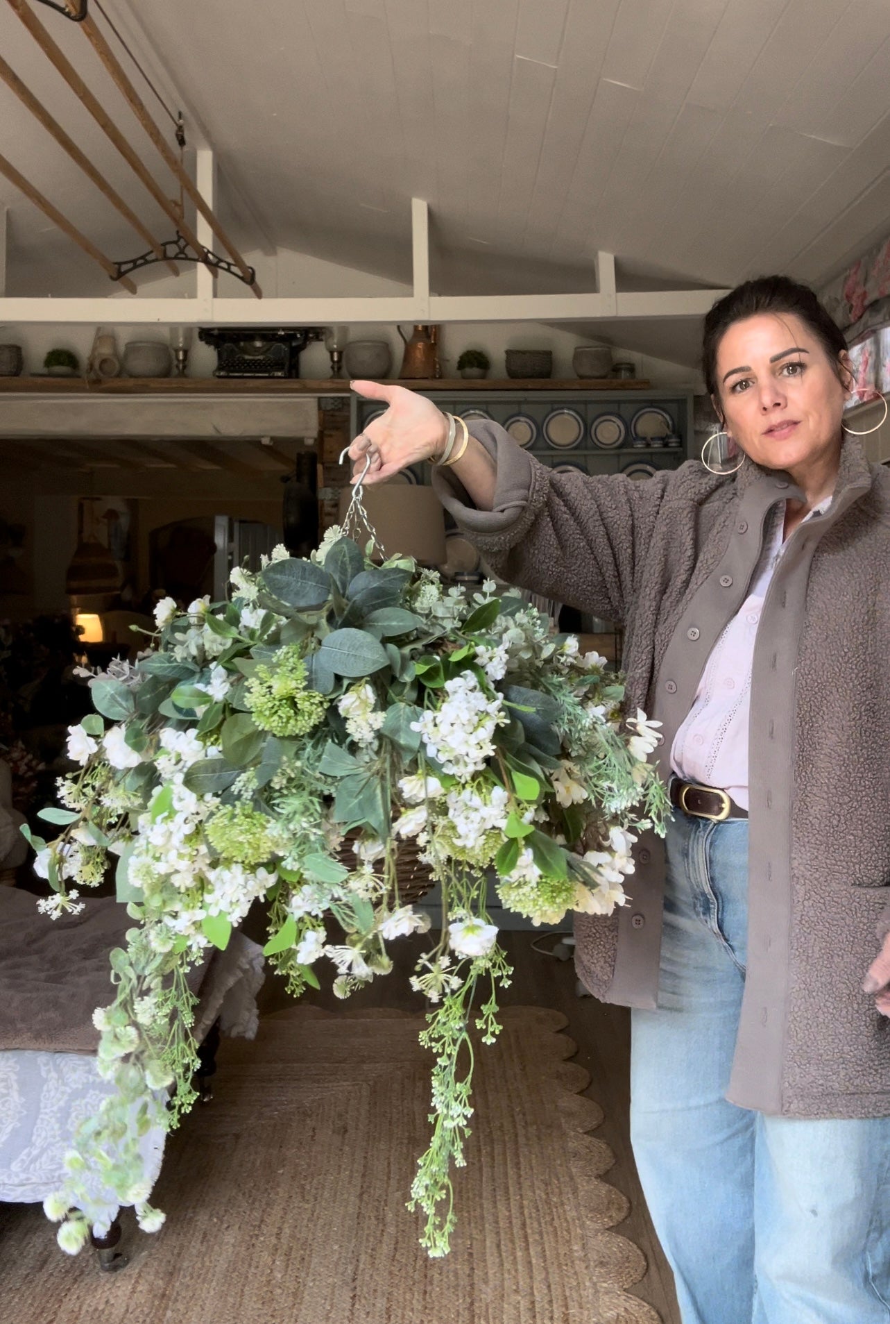 “DELILAH” Luxury artificial hanging basket (FREE UK P&P)