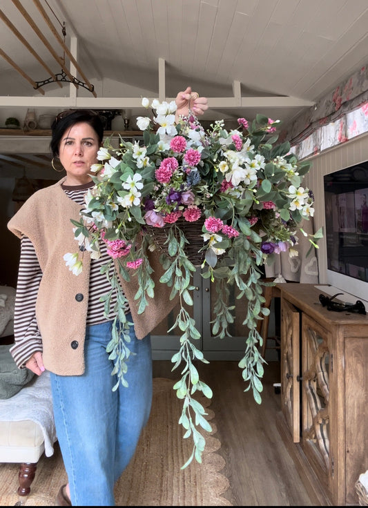“MEGAN” Luxury artificial hanging basket (FREE UK P&P)