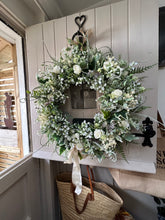 Load image into Gallery viewer, “IVY” all year round faux wreath (FREE P&amp;P
