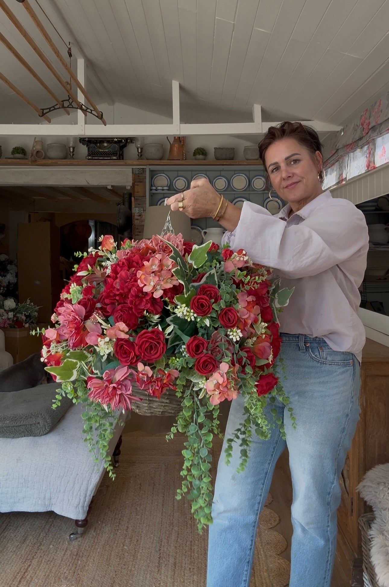 “Bella” winter Luxury artificial hanging basket (FREE P&P)