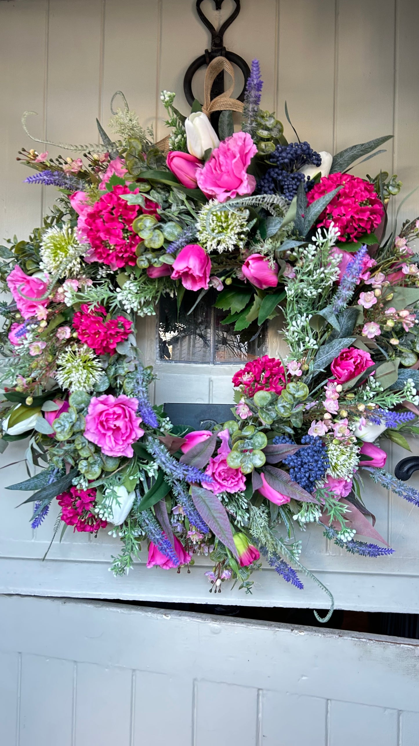 “JULIA” artificial wreath (FREE P&P