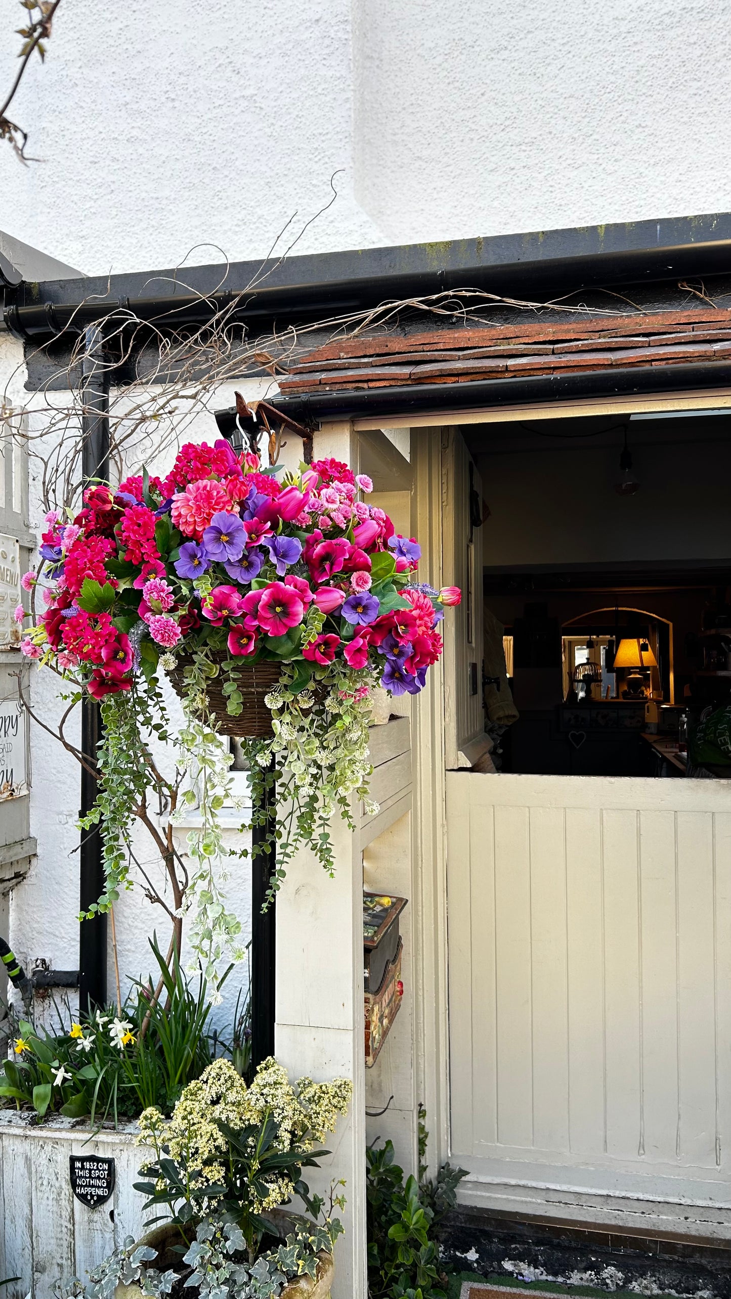 “ESTHER” Luxury artificial hanging basket (FREE P&P)