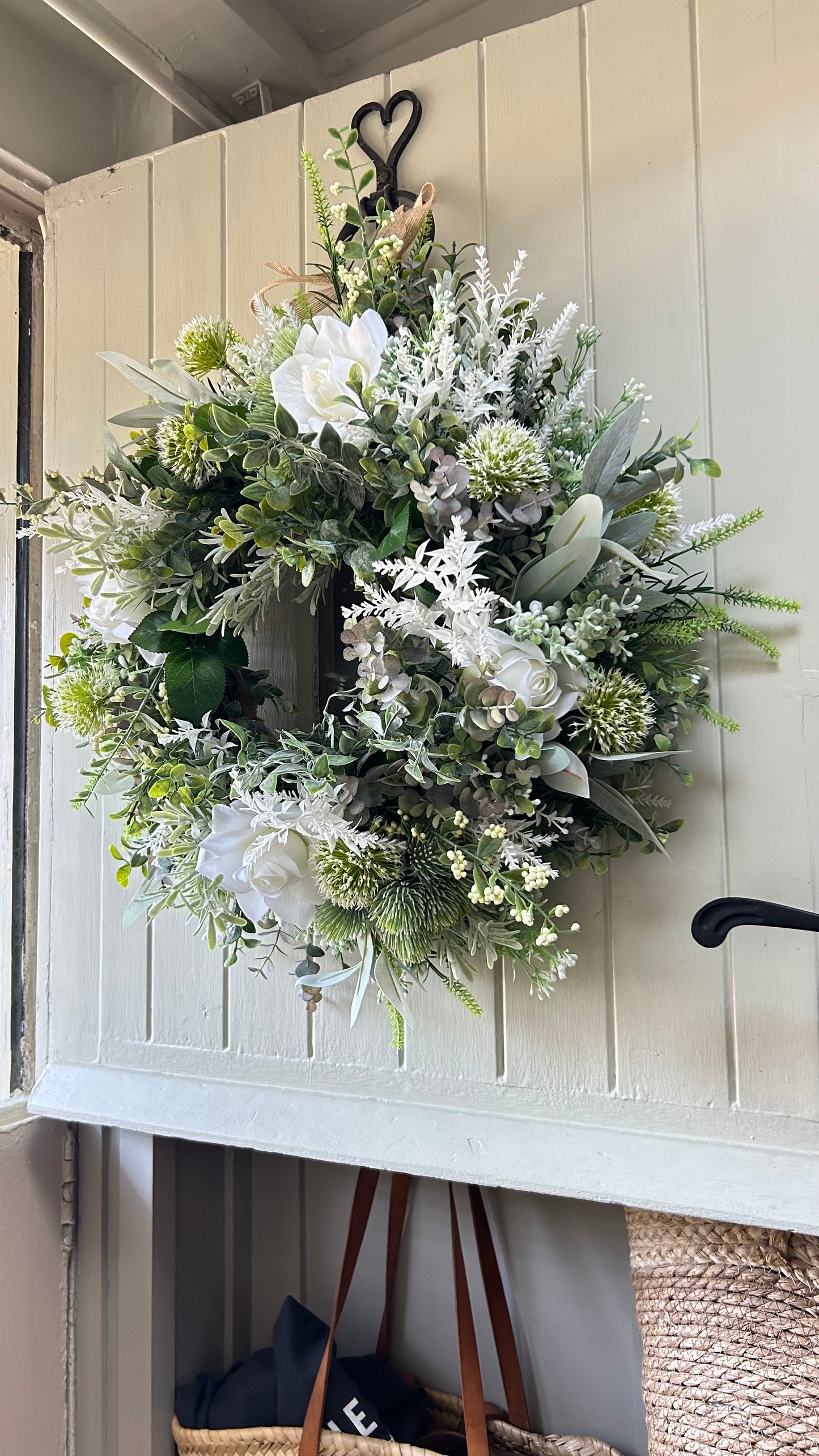 CIARA artificial wreath (FREE P&P)