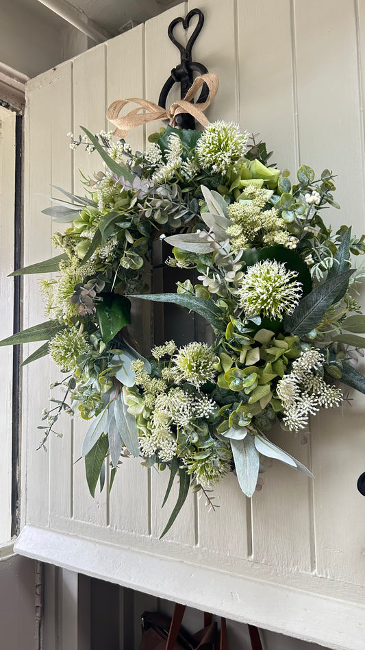 “BETSY” hydrangea artificial wreath (FREE P&P)