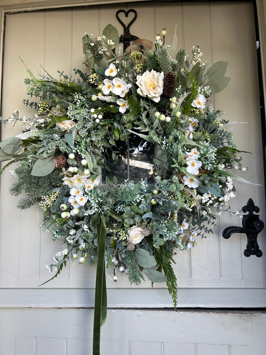“ARABELLA” winter artificial wreath (FREE P&P)