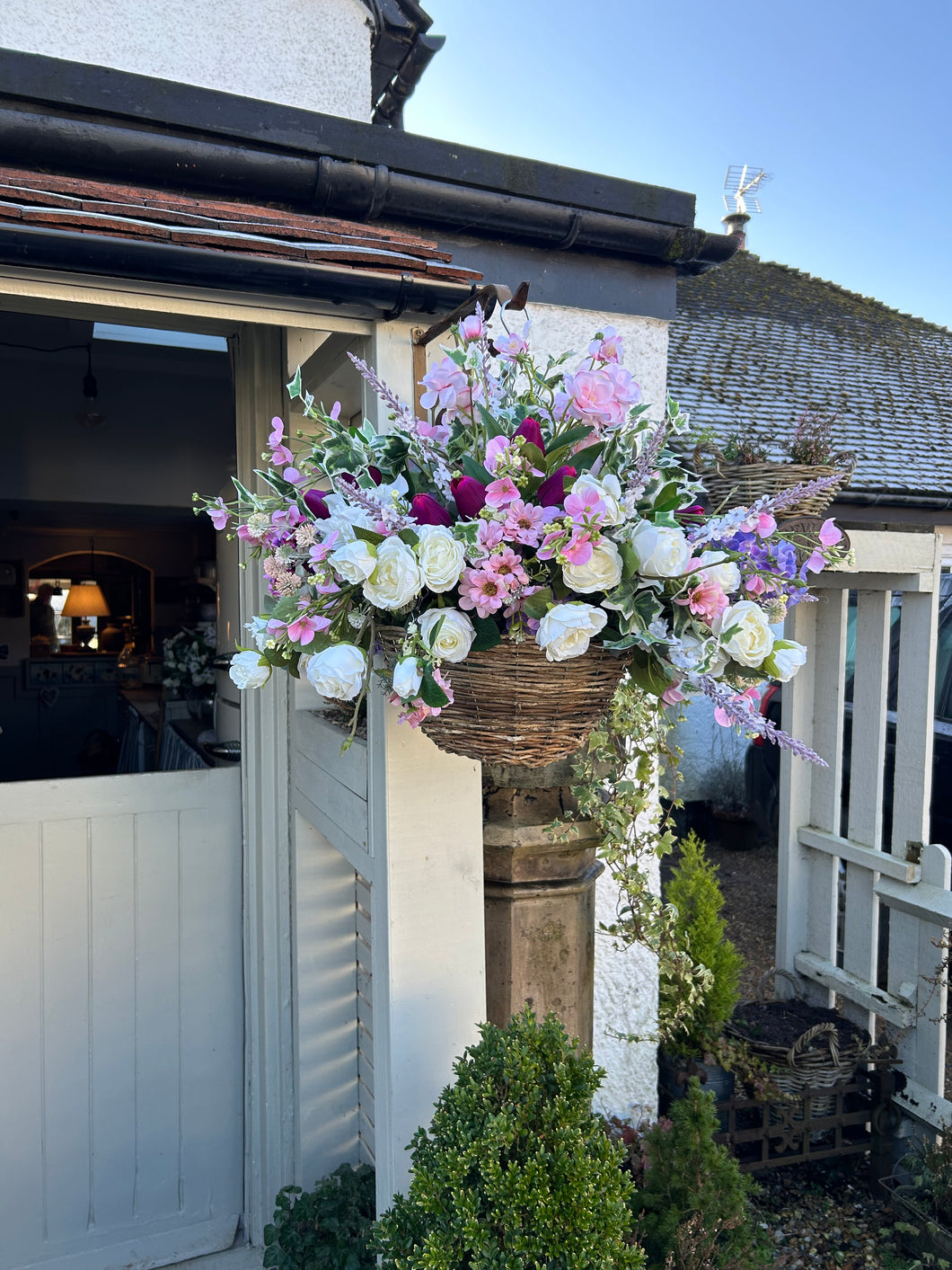 “NELLIE” luxury artificial hanging basket