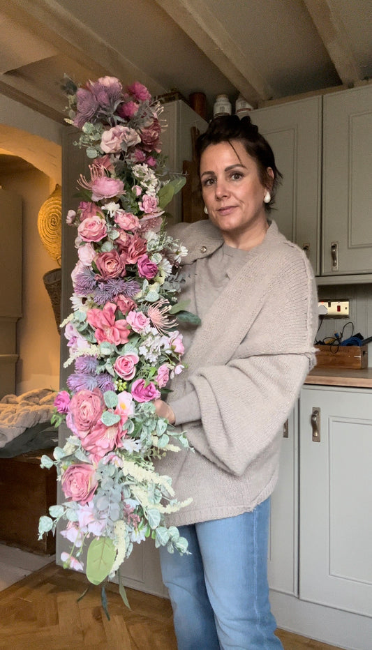 “ALL THE PINKS” summer garland FREE P&P)