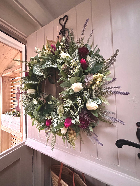 ALL YEAR  tulip faux wreath (FREE P&P)