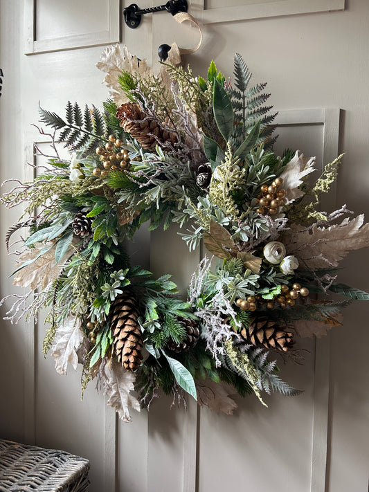 “WINTER FOREST” Christmas wreath (FREE P&P)