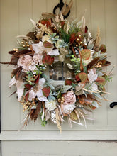 Load image into Gallery viewer, winter artificial wreath (FREE P&amp;P)
