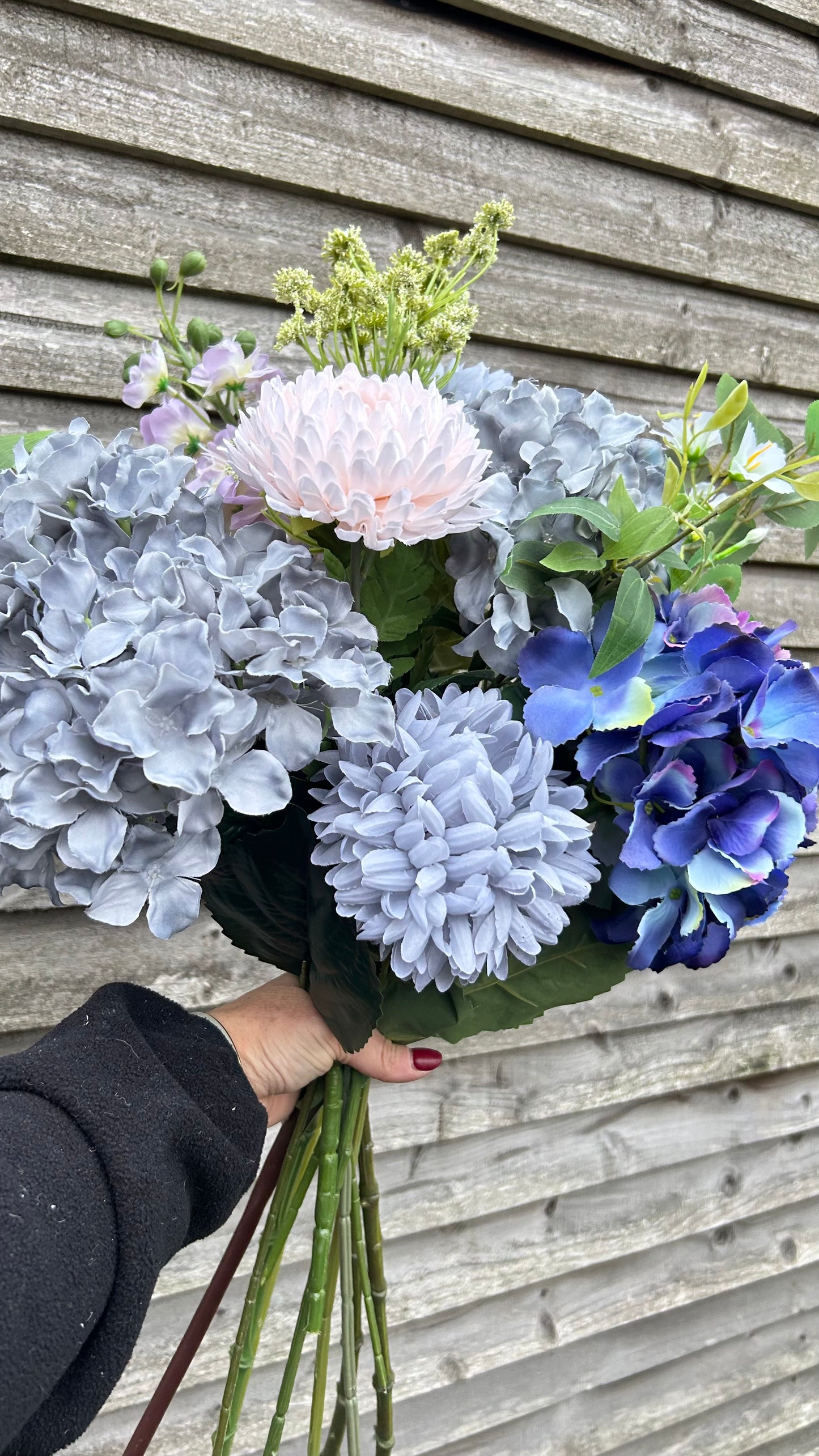 Bouquet ready to post free P&P