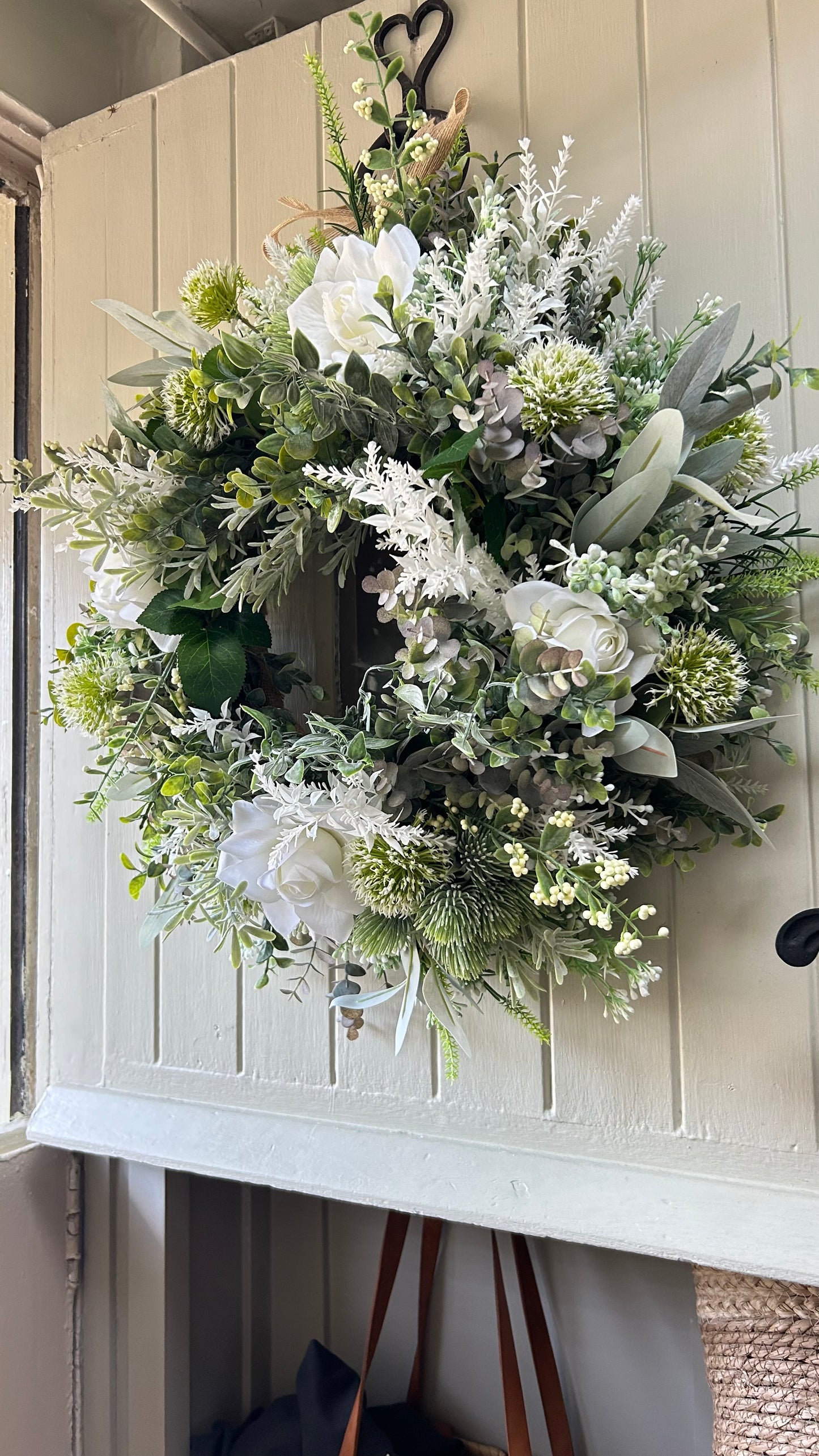 CIARA artificial wreath (FREE P&P)