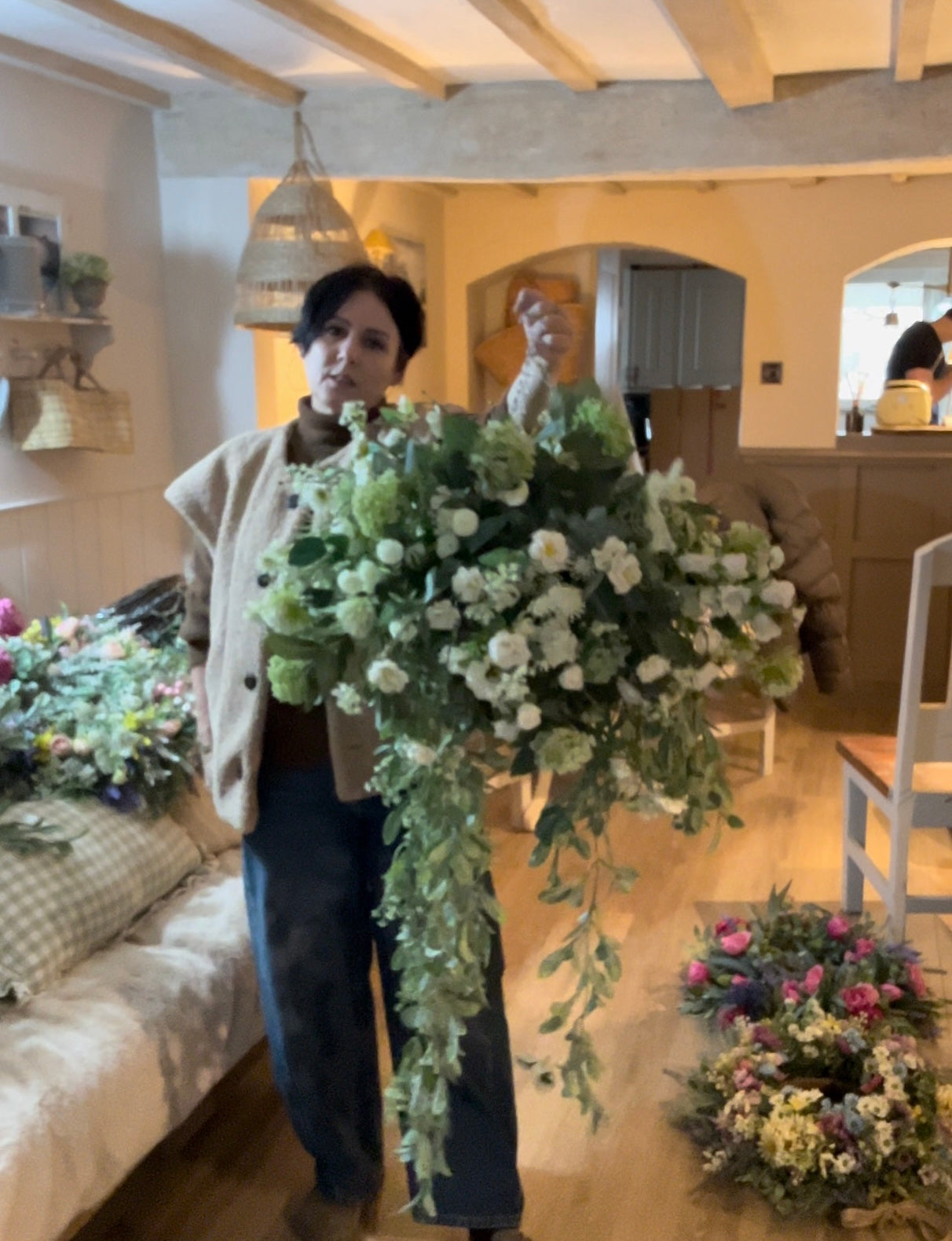 “DELILAH” Luxury artificial hanging basket (FREE P&P)