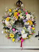 Load image into Gallery viewer, “TULIP BED” faux wreath (FREE P&amp;P
