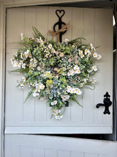 Load image into Gallery viewer, “CATHERINE” heart new for 2025 faux wreath (FREE P&amp;P
