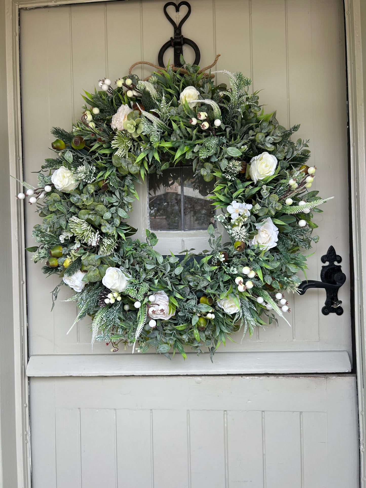 “THEO” full berry winter  ARTIFICIAL wreath (FREE P&P)