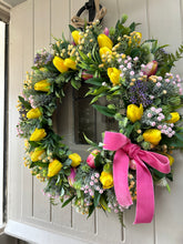 Load image into Gallery viewer, “SERENITY” tulip natural faux wreath (FREE P&amp;P)
