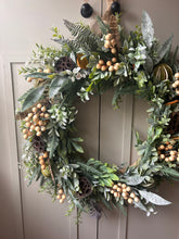 Load image into Gallery viewer, “COUNTRY STYLE CHRISTMAS” artificial wreath (FREE P&amp;P)
