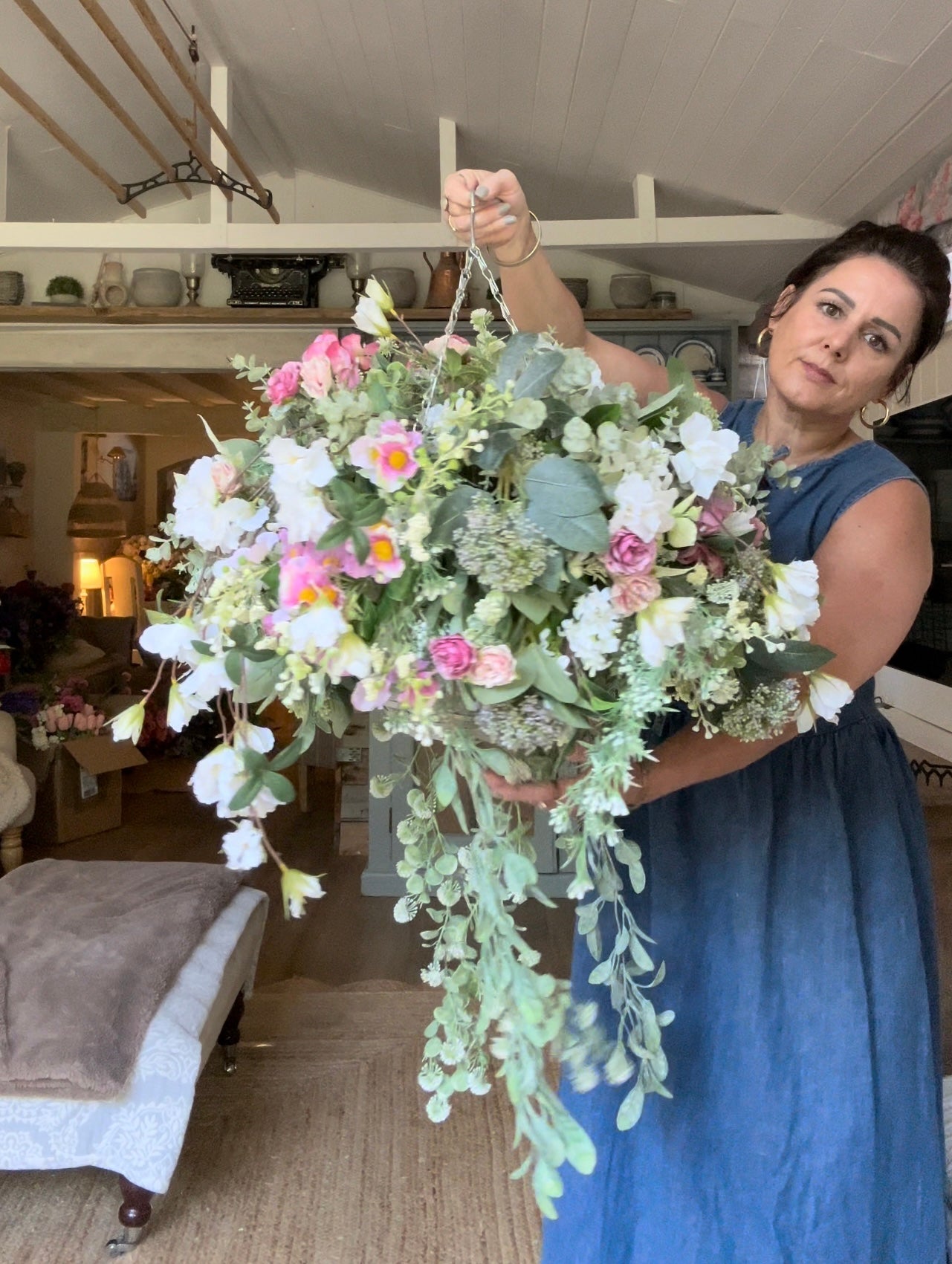 “PIPPA” Luxury artificial hanging basket (FREE UK P&P) (Copy)