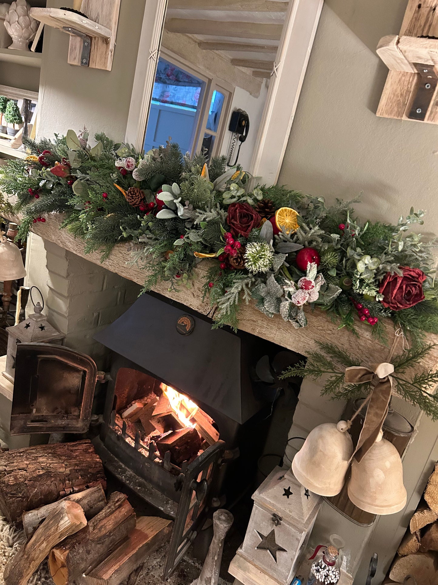 “FESTIVE BERRY” Christmas garland (FREE P&P)