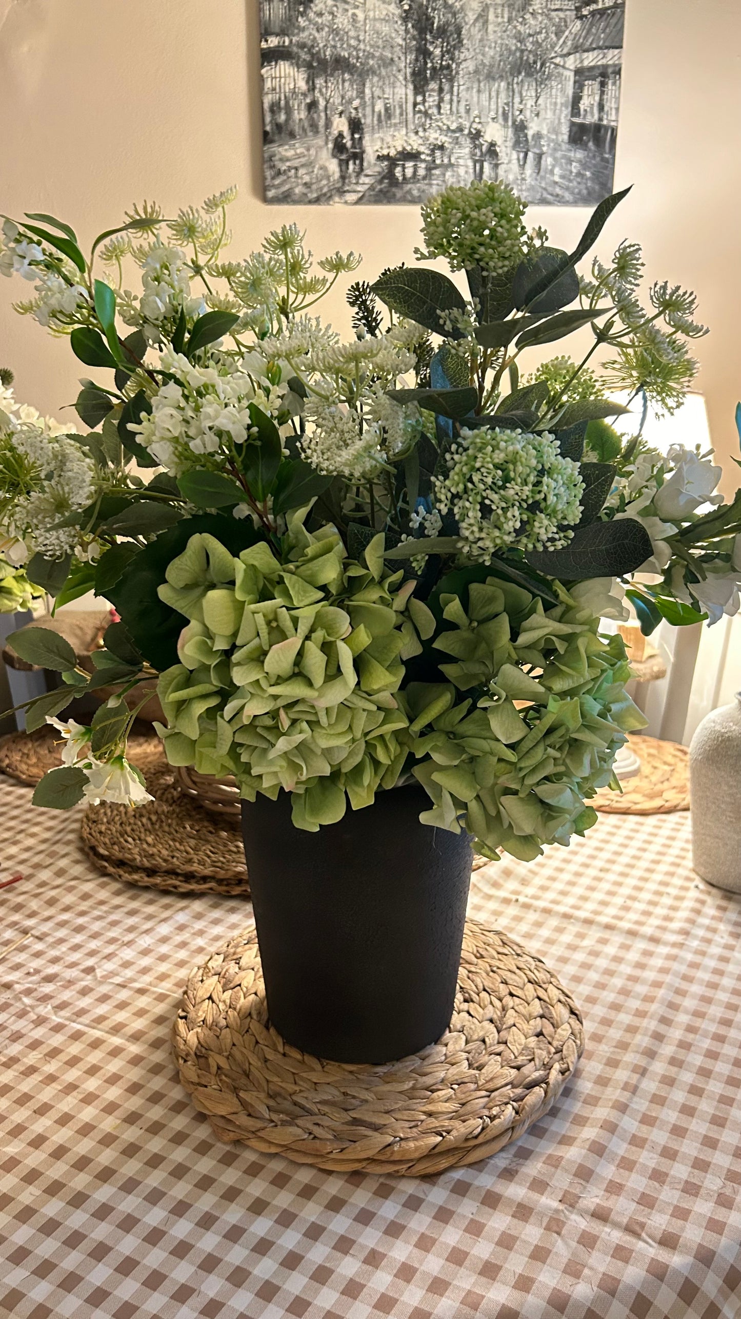 Floral display inc iron style vase free P&P