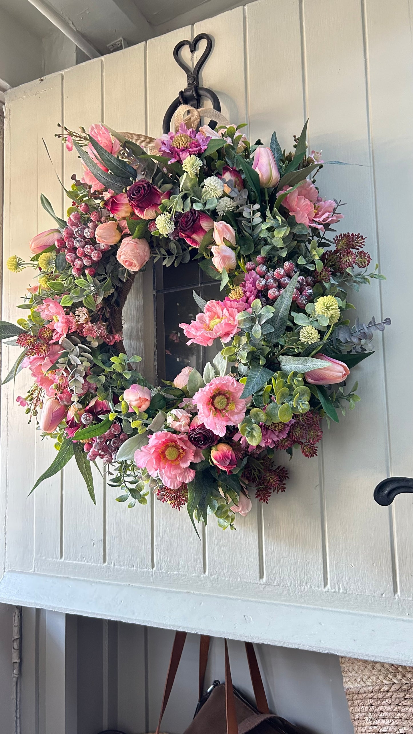 “SARAH” artificial wreath (FREE P&P)