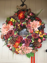 Load image into Gallery viewer, “VIV” artificial wreath (FREE P&amp;P)
