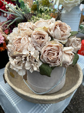 Load image into Gallery viewer, LUXURY FAUX FLOWER HAT BOX FREE P&amp;P
