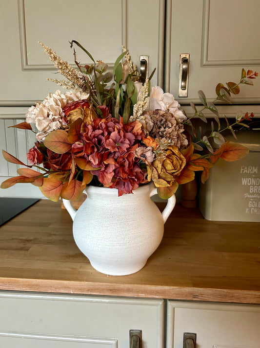 Winter bouquet inc vase & free P&P