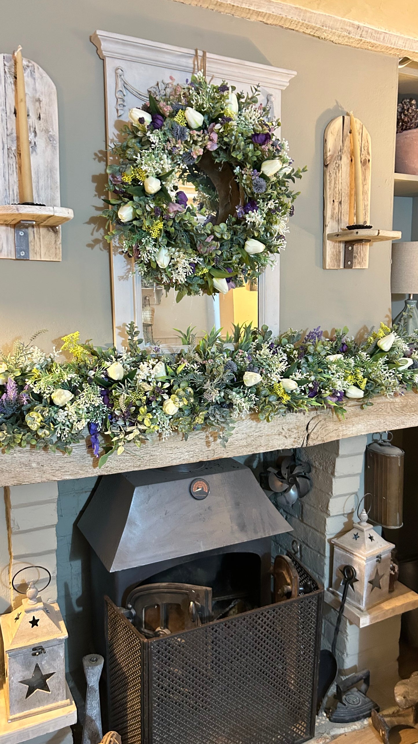 “AURIELIA”  garland FREE P&P)