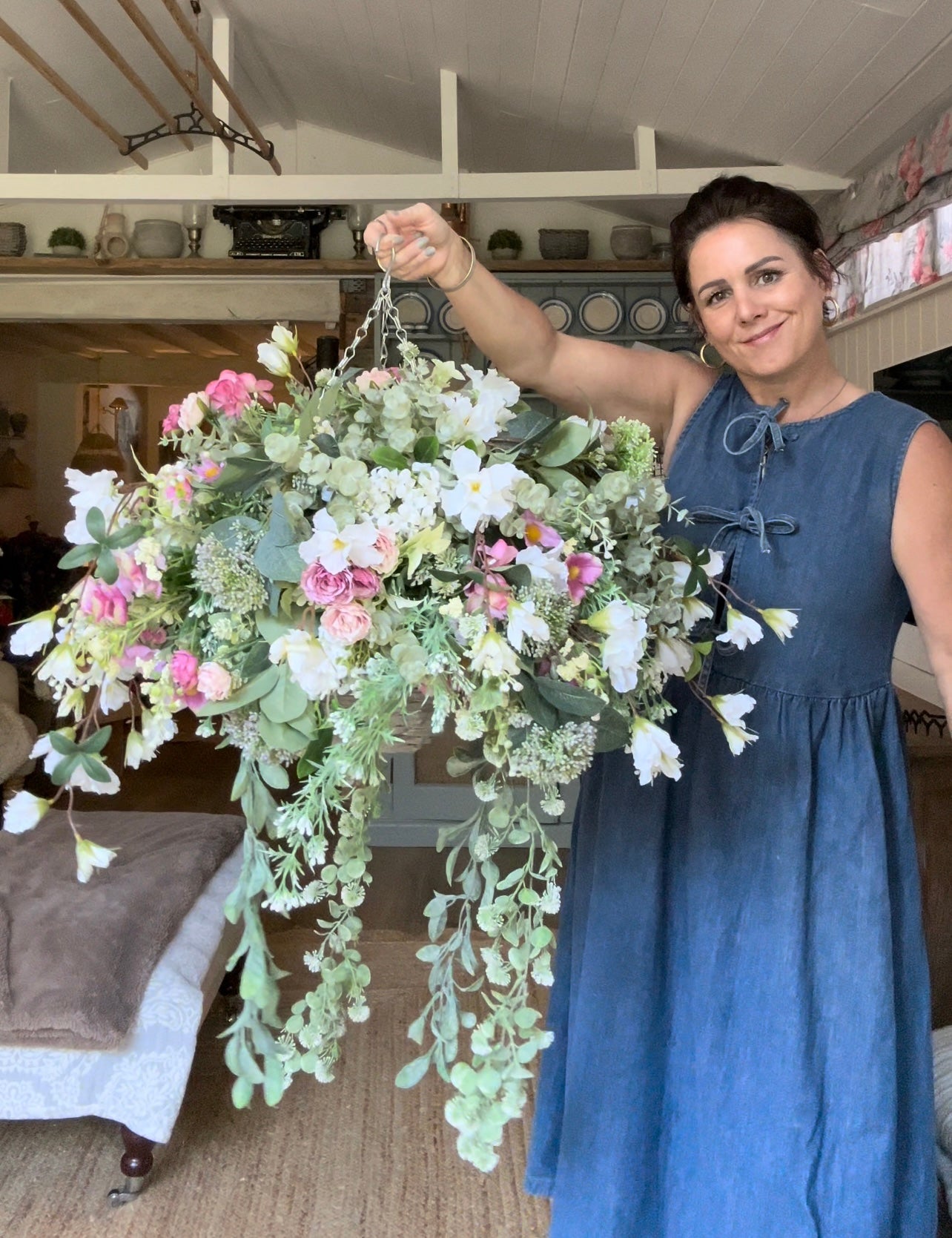 “PIPPA” Luxury artificial hanging basket (FREE UK P&P) (Copy)