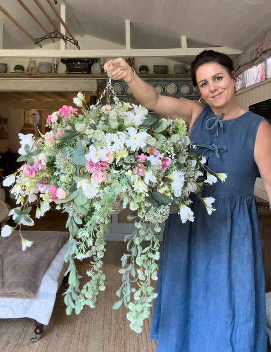 “PIPPA” Luxury artificial hanging basket (FREE UK P&P) (Copy)