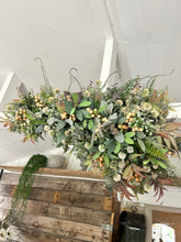 Load image into Gallery viewer, Corner luxury foliage garland (FREE P&amp;P)
