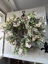 Load image into Gallery viewer, “CATHERINE” heart new for 2025 faux wreath (FREE P&amp;P
