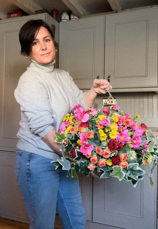 “Blooming” basket Luxury artificial hanging basket (FREE P&P)