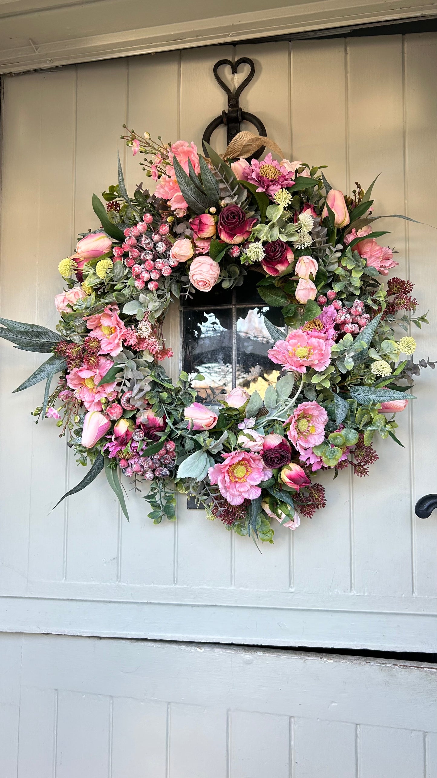 “SARAH” artificial wreath (FREE P&P)