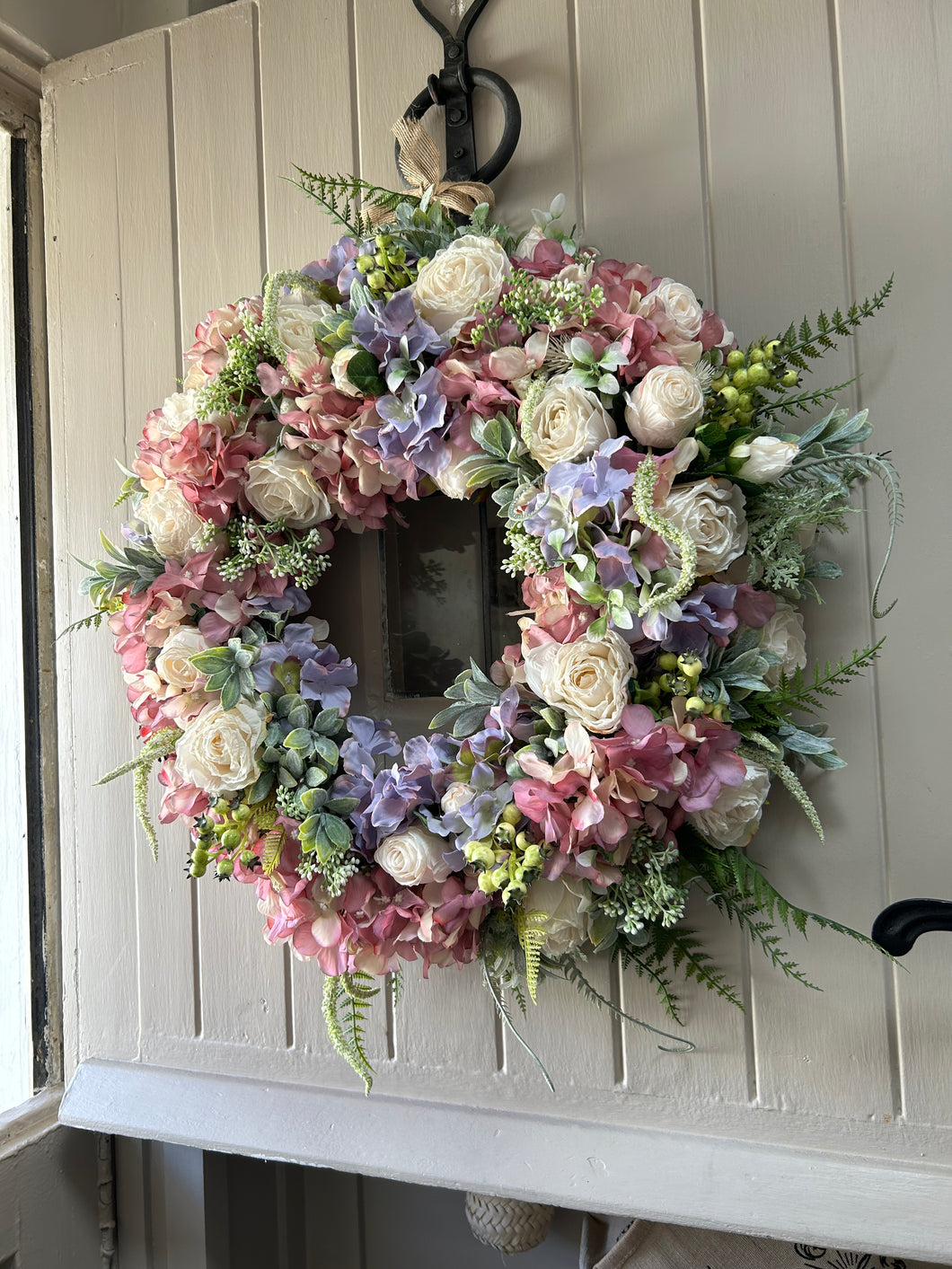 “SLOANE” artificial wreath (FREE P&P)