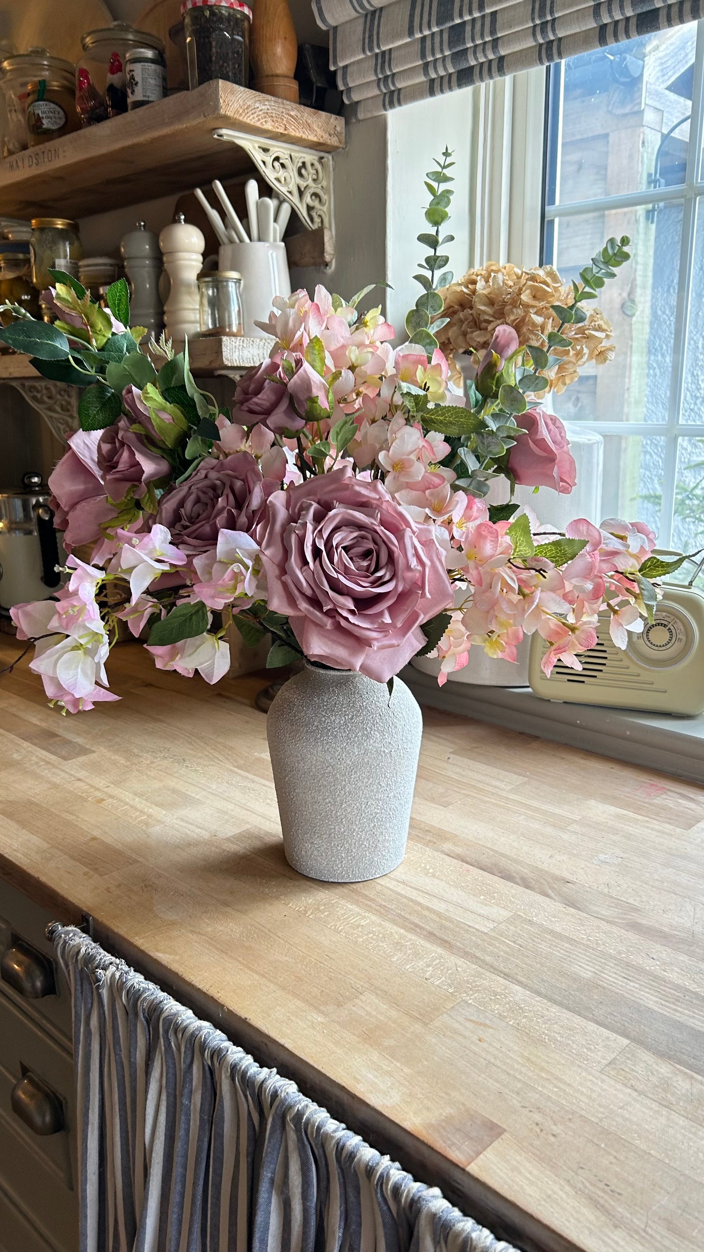 Bouquet ready to post free P&P