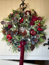 Load image into Gallery viewer, “CHARLOTTE ” artificial wreath (FREE P&amp;P)
