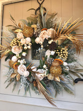 Load image into Gallery viewer, “GOLD SPICE” Christmas wreath (FREE P&amp;P)
