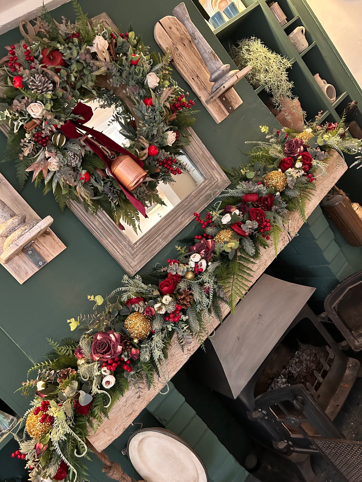 “SNOW WHITE” Christmas garland (FREE P&P)