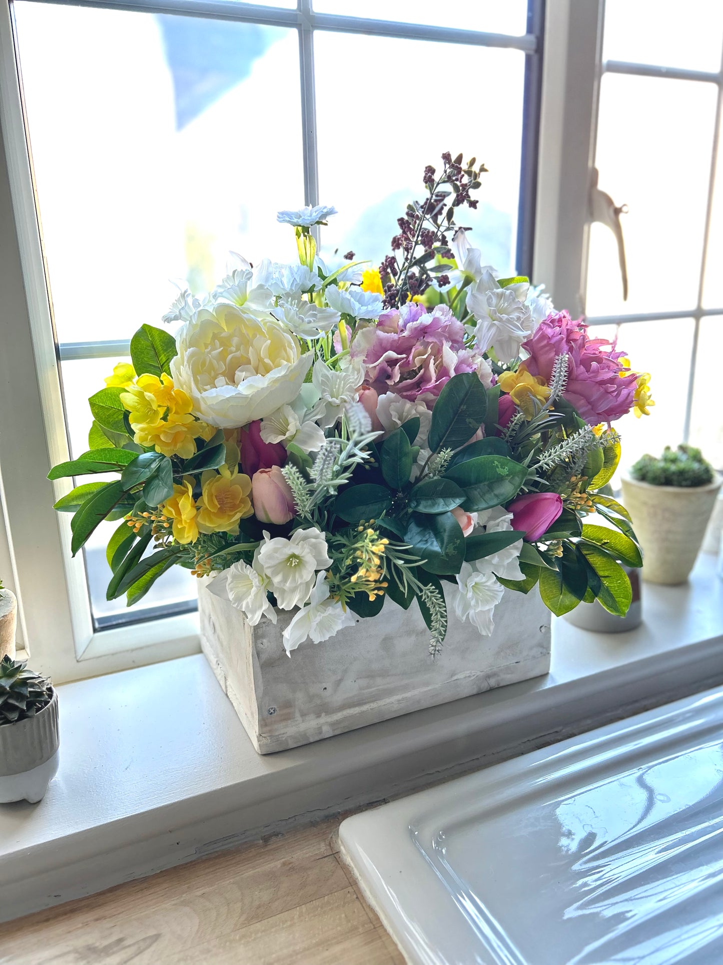 Spring rustic  (TROUGH FLOWER BOX) FREE P&