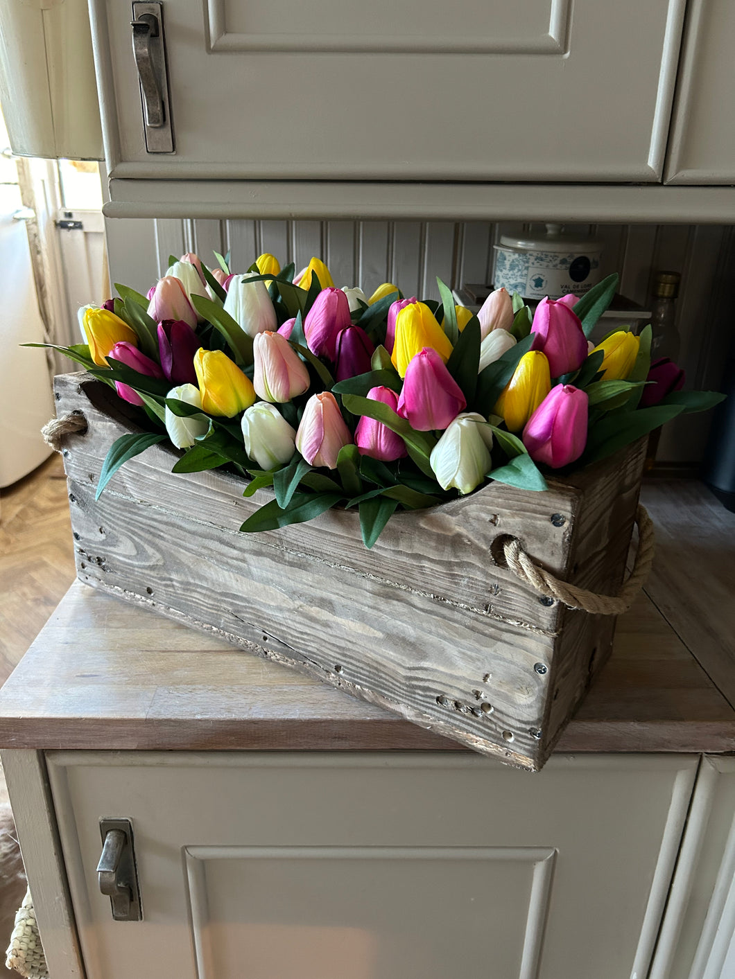 Tulip rustic  (TROUGH FLOWER BOX) FREE P&P