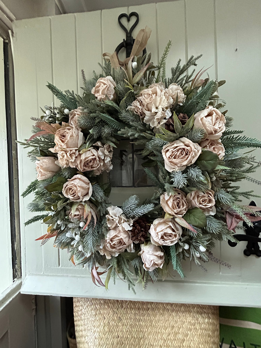 “CHRISTMAS OATS” artificial wreath (FREE P&P)