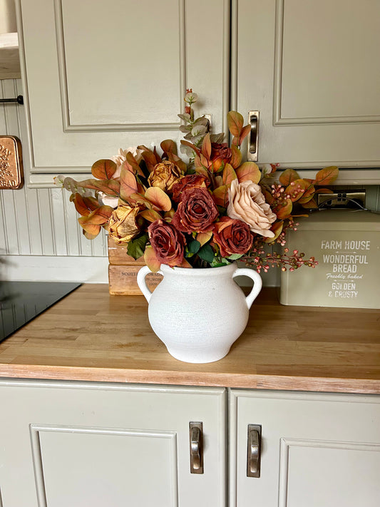 Autumnal bouquet in a vase & free P&P