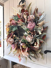 Load image into Gallery viewer, Selling fast / Morning “MOCHA” autumn and winter artificial wreath (Free P&amp;P)
