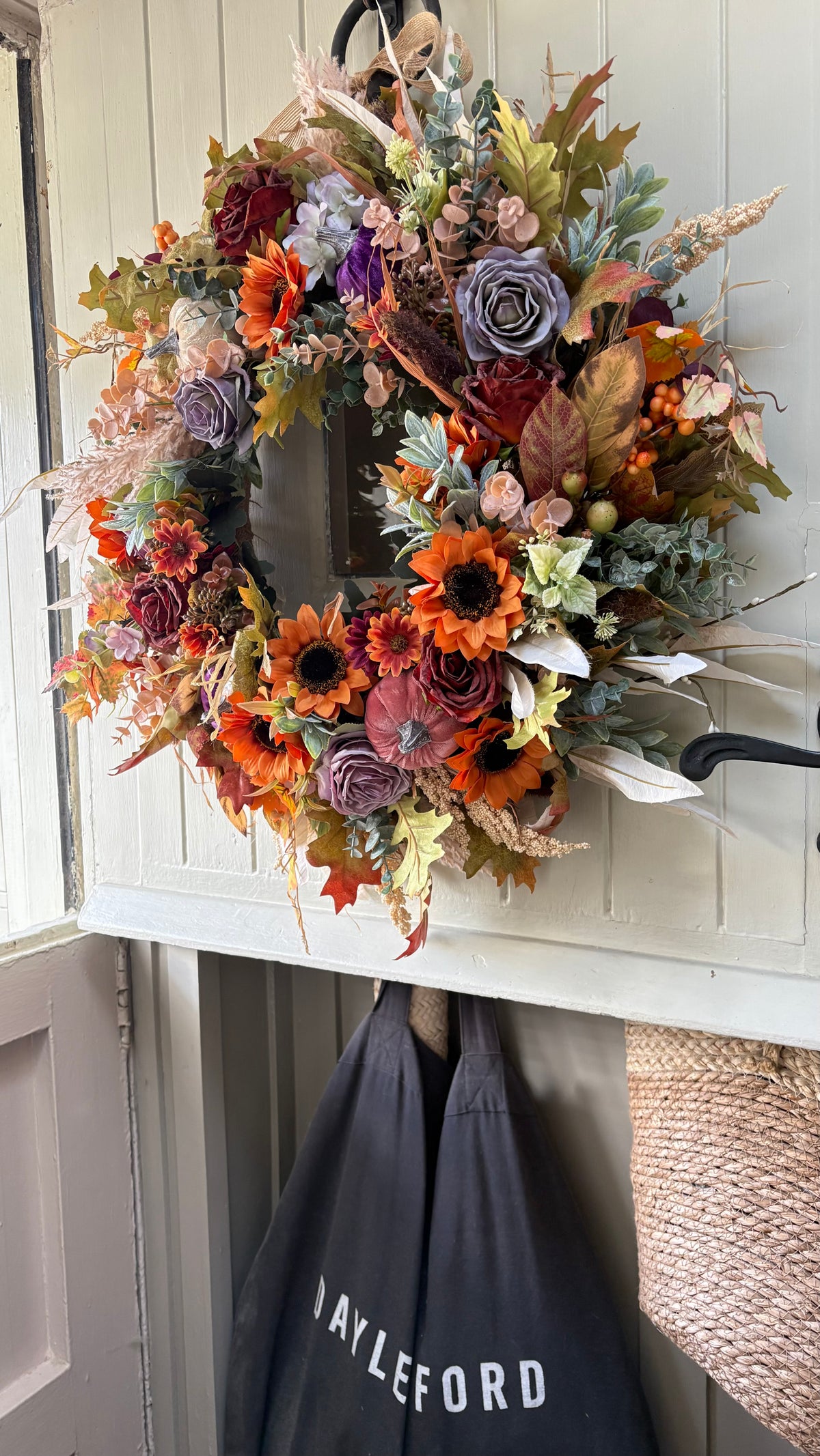225cm garland made matching the pictured wreath